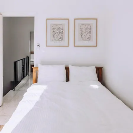 Apartment H&o Royal Townhouse In Center