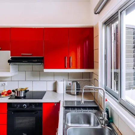 Apartment H&o Royal Townhouse In Center Paphos